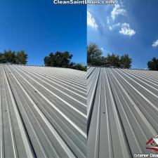 Metal-Roof-Cleaning-in-Saint-Peters-Missouri 1